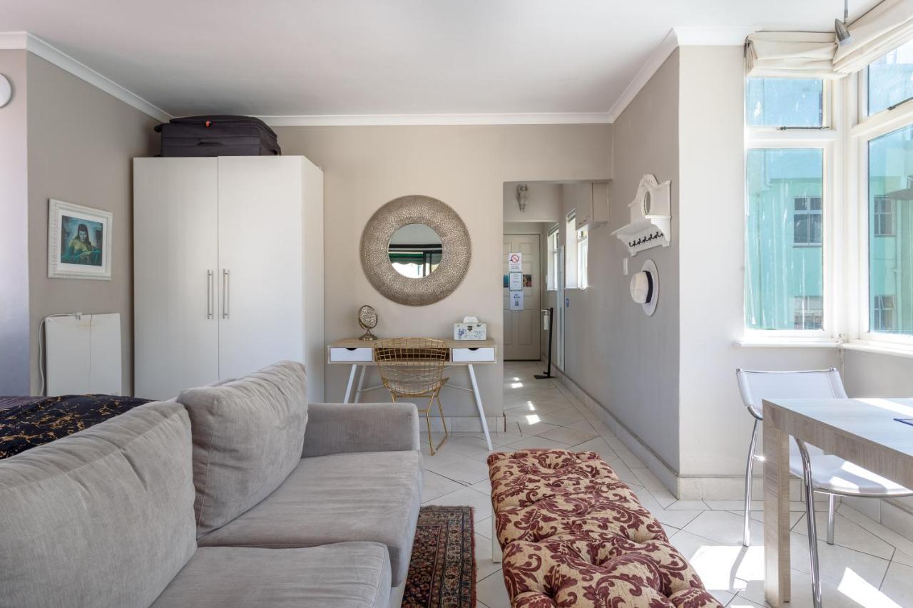 Cosy And Classy Sea Point Apartment Cape Town Dış mekan fotoğraf